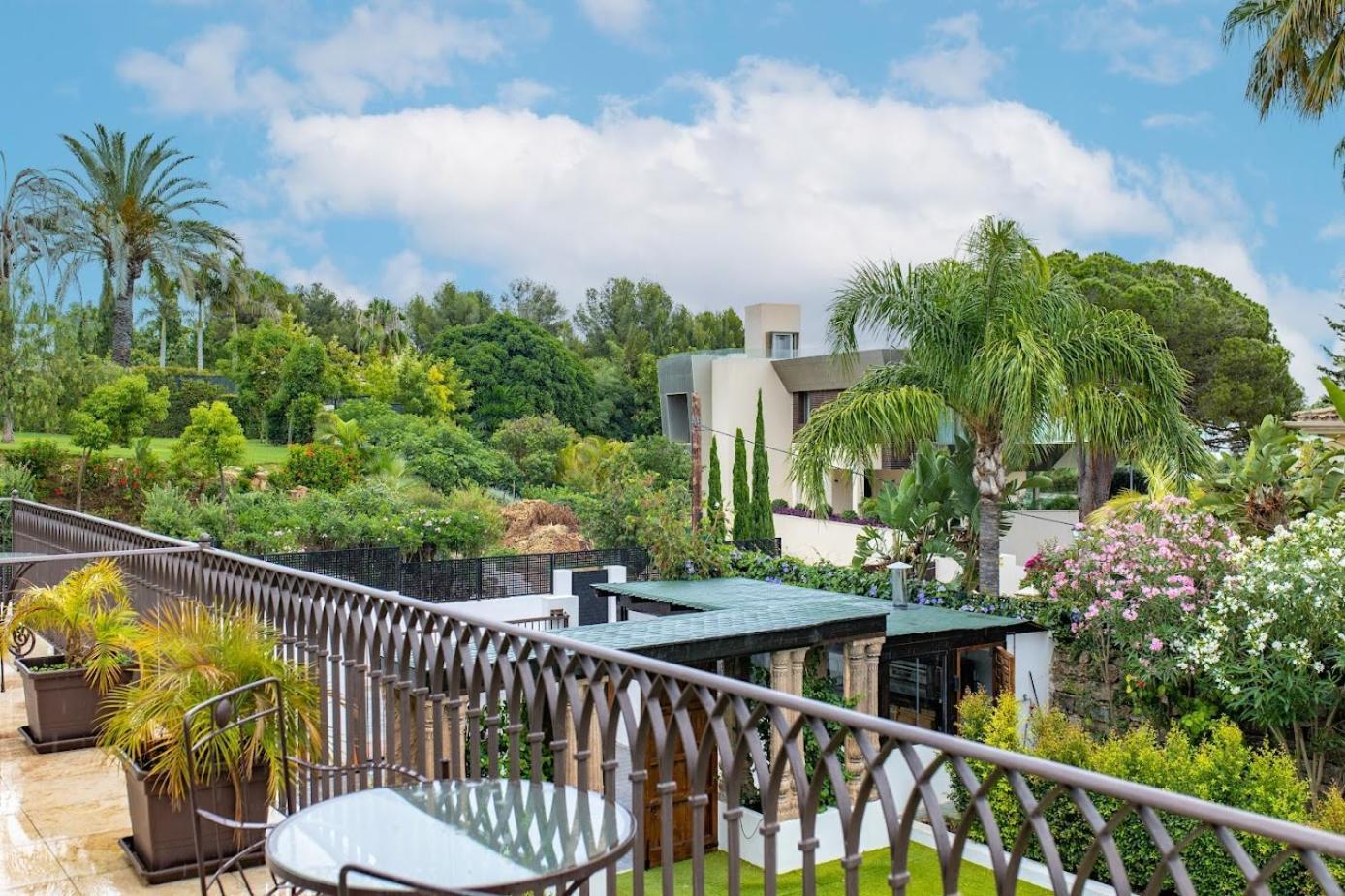 Sierra Blanca Resort Art Of Healing มาร์เบยา ภายนอก รูปภาพ