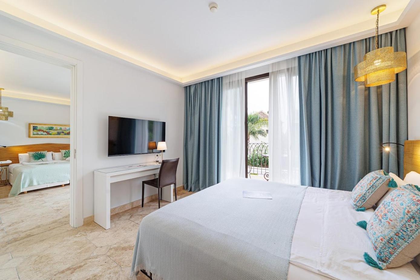 Sierra Blanca Resort Art Of Healing มาร์เบยา ภายนอก รูปภาพ