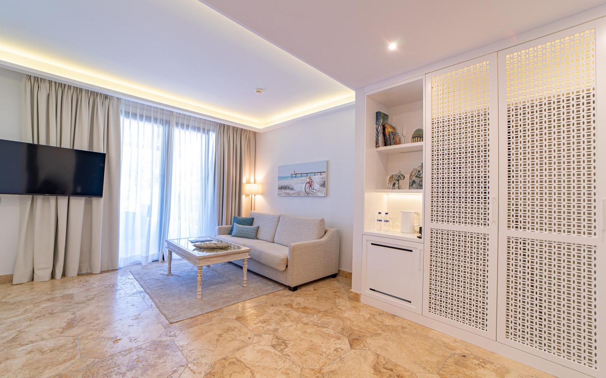 Sierra Blanca Resort Art Of Healing มาร์เบยา ภายนอก รูปภาพ