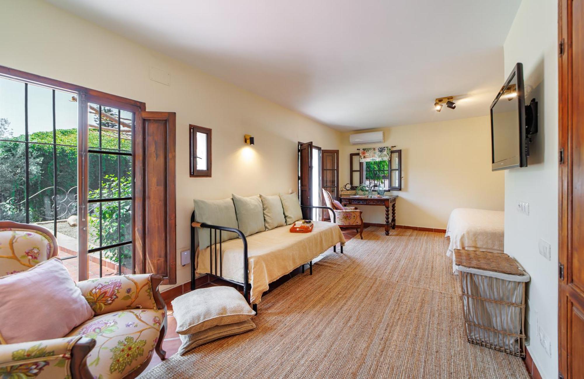 Sierra Blanca Resort Art Of Healing มาร์เบยา ภายนอก รูปภาพ