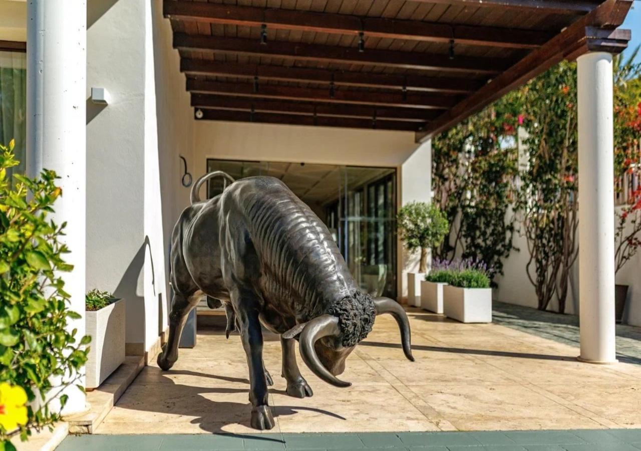 Sierra Blanca Resort Art Of Healing มาร์เบยา ภายนอก รูปภาพ